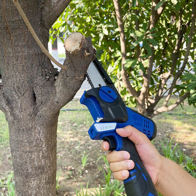 6 Inch Cordless Brushless Chainsaw with Auto-Oiling System Battery Powered Pruning Tool